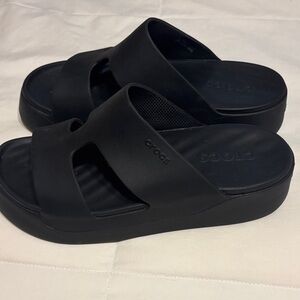 CROCS Women's Black Mules